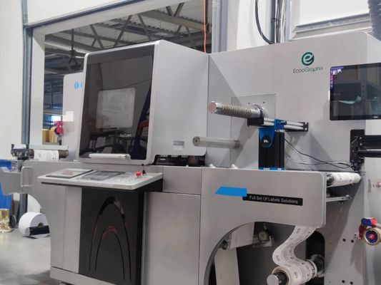 Carimbo frio e ponto da folha da etiqueta de Digitas que envernizam o realçador