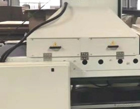 Máquina de vitrificação de lustro do verniz UV automático para o cartão