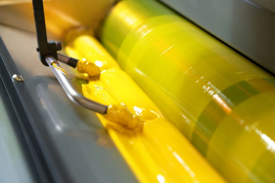 Folha de alto brilho 10000rph com tinta offset para máquina de impressão offset