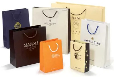 Máquina de fabricação de caixas de papel de cartão com controle de servo para maior precisão