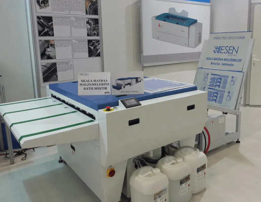 Máquina de desenvolvimento de placas de impressão offset de poupança de energia Processador de placas CTP