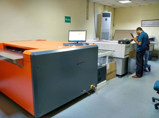 16 placas/hora Máquina de impressão CTP térmica automática de grande formato de 64 CH
