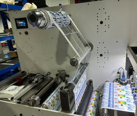 Automático All-in-One Digital Label Finisher Label Die Cutter com laminagem de corte e folhas
