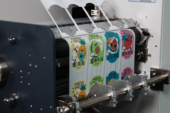 Máquina de corte digital de papel com corte e enrolamento