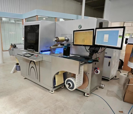 Máquina de aprimoramento de impressão digital a jato de tinta