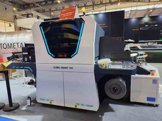 Impressora Digital UV para Rótulos de 216mm com Resolução de 1200*600 dpi e Velocidade de Impressão de 10m/min - 75m/min