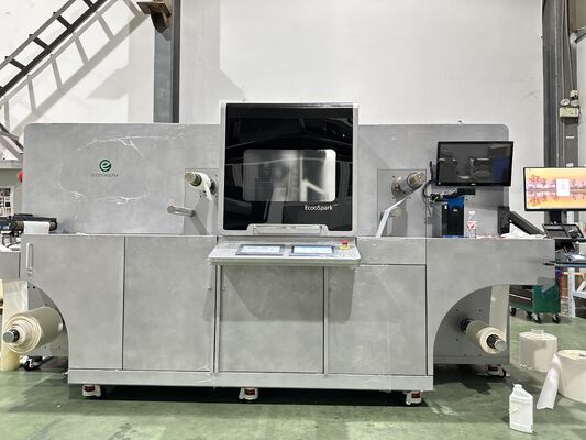 Impressora digital a jato de tinta com estampação de folha de verniz UV Velocidade de impressão máxima de 50 m/min para embelezamento de rótulos