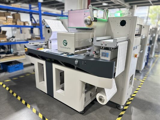 máquina cortando da lâmina do motor da etiqueta do rolo de 330mm Digitas