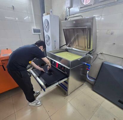 Processador de placa de impressão flexopolímero lavável em água AIO com tamanho máximo da placa de 800-1550 mm e fonte de alimentação de 220 V