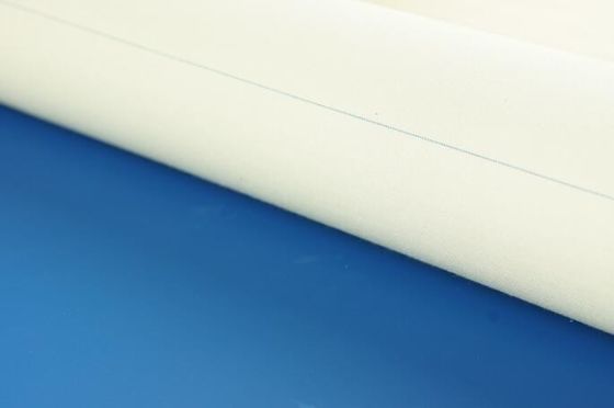 Cobertura de borracha da impressão deslocada de 3 dobras com camada compressível da pilha próxima