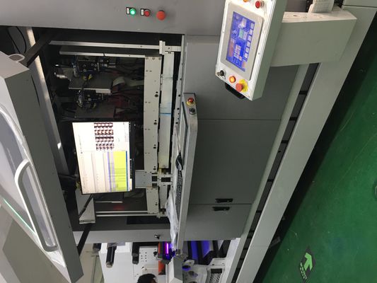 Máquina de Verniz UV de Alta Velocidade 9500 Folhas/hora com Tamanho Máximo de Revestimento 720x1050mm e Espessura da Folha 80-500gsm