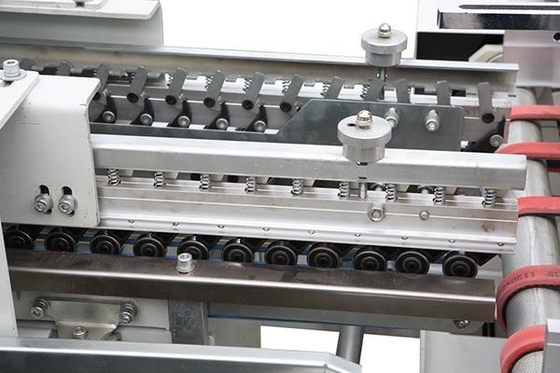Caixa de papel ondulada da máquina da cartonagem que dobra-se colando a máquina 300M/Min